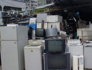 废旧家电回收市场混乱 相关法规亟待完善