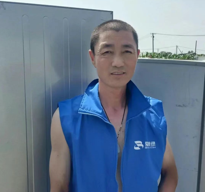 【回收一线】打工人，打了「28年」的一份工？-爱博绿